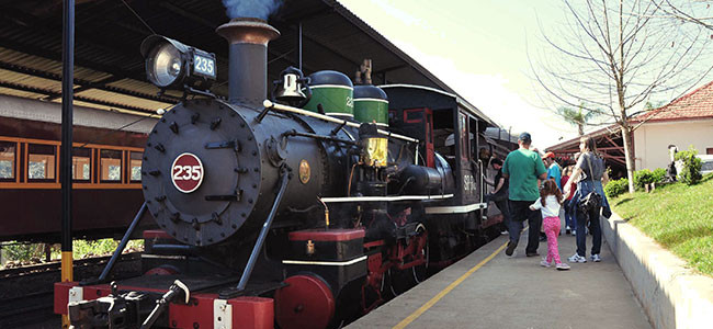 Passeio de Trem Maria Fumaça - Especial de Natal - Campinas x Jaguariúna